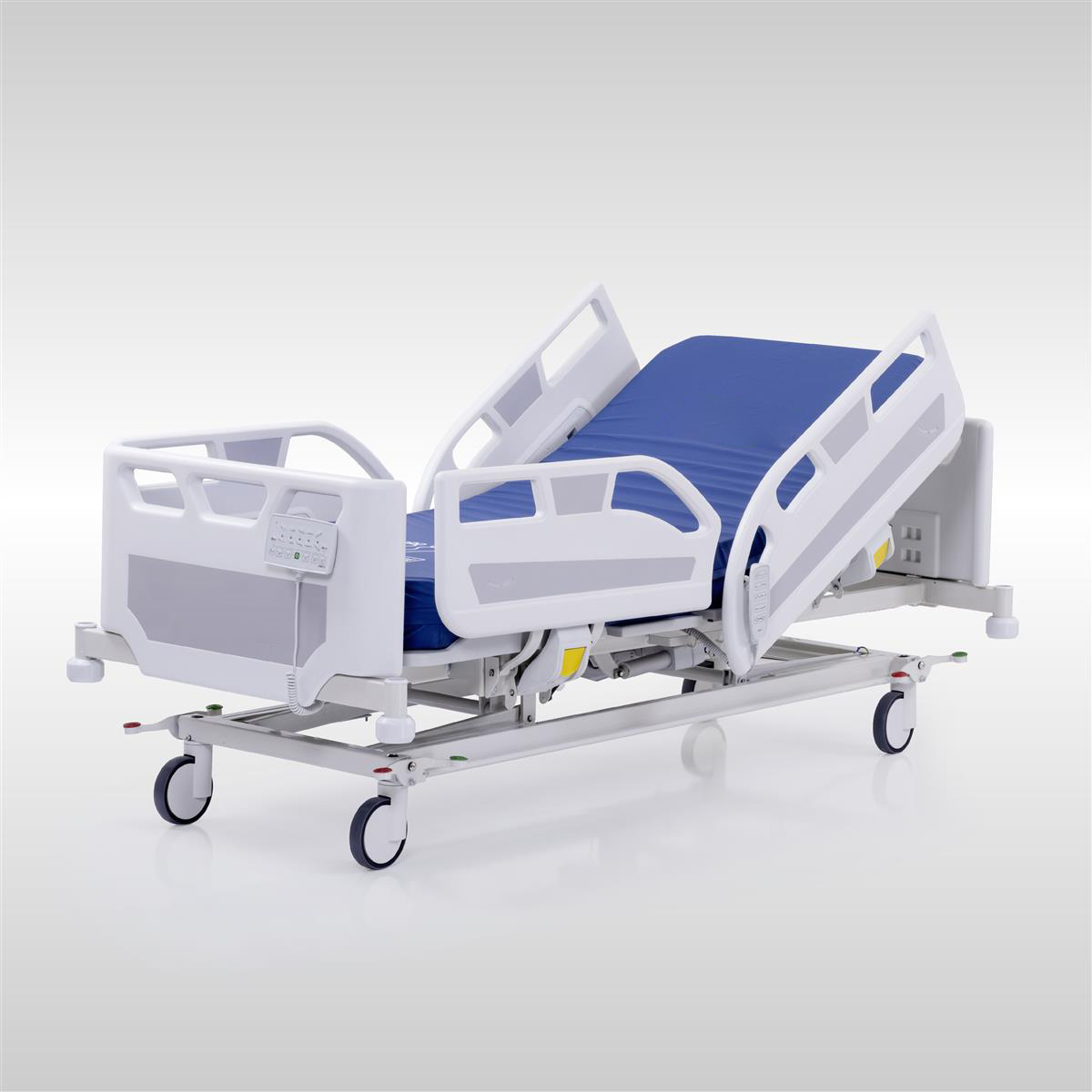 4 pioneer 4 2 care 4 motorlu elektrikli hasta yatagi 1 1 1